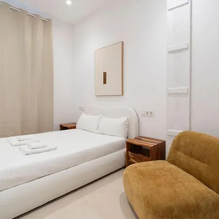 Apartmán Vlc Host - Cubells 8 *